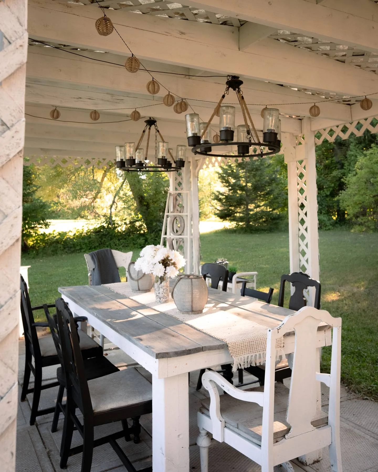 Pergola, terrasse & accès au lac