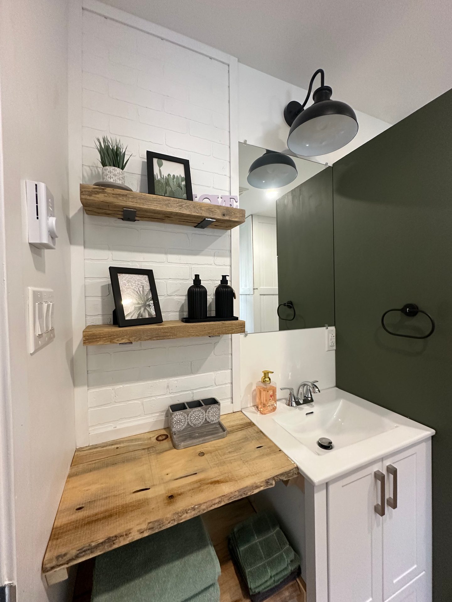 Vanité de salle de bain