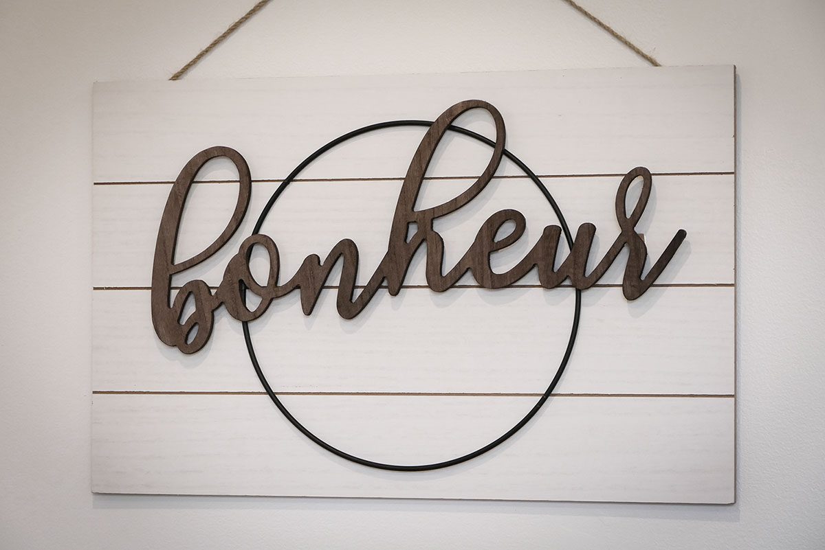 Mur « Bonheur »